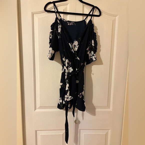 Floral Boohoo Romper - Picture 1 of 3